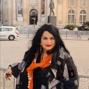 Meet your Posher, Rosey